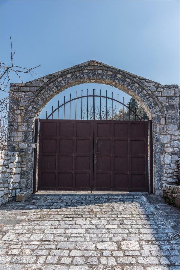 Вілла Stone Mansion Anavryti, Αμα 20569 Містрас Екстер'єр фото