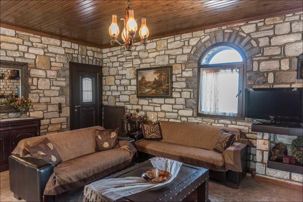 Вілла Stone Mansion Anavryti, Αμα 20569 Містрас Екстер'єр фото