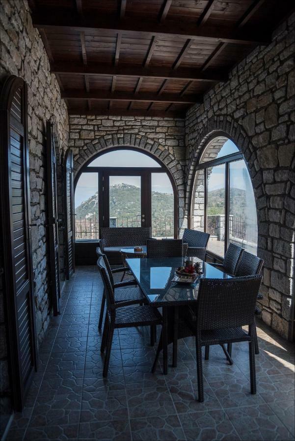 Вілла Stone Mansion Anavryti, Αμα 20569 Містрас Екстер'єр фото