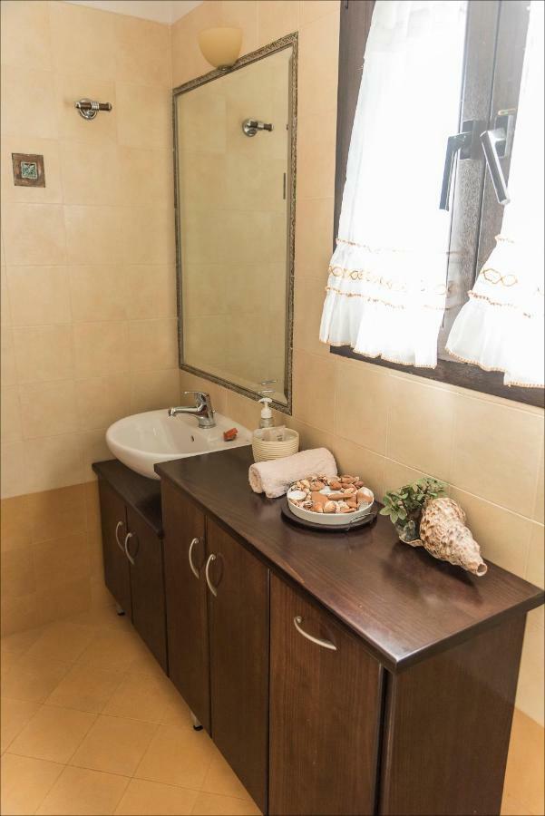 Вілла Stone Mansion Anavryti, Αμα 20569 Містрас Екстер'єр фото